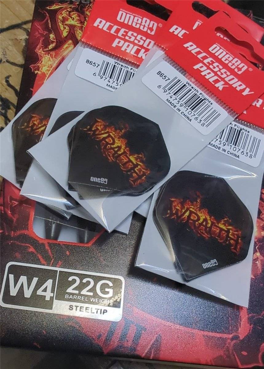 ONE80 V4 Steeldarts 22 Gramm Steeldarts + 5 Set Flights